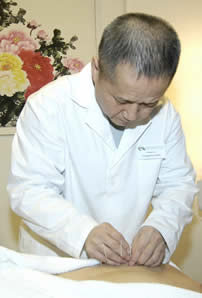 Akupunktur (Chef-Arzt Professor Dr. TCM Jiang)
